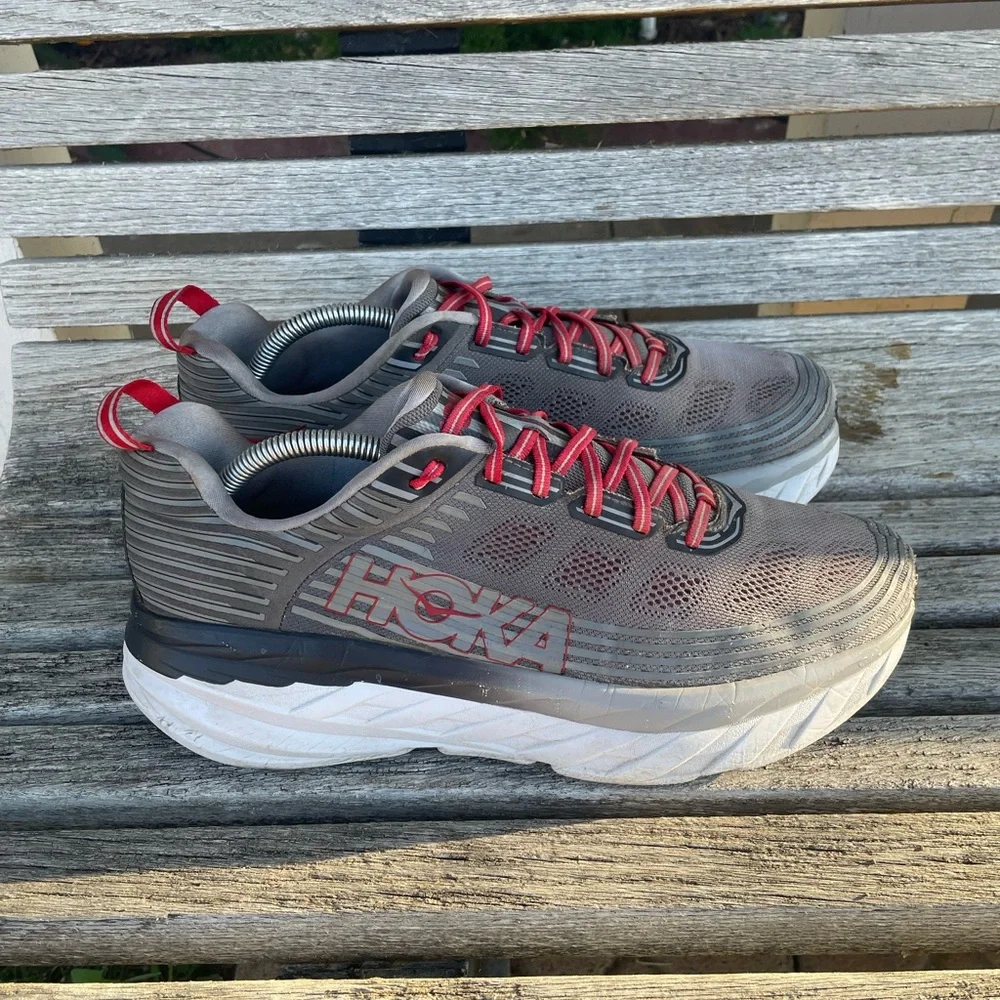 Hoka one bondi 6 men’s athletic shoes - Picture 1 of 6
